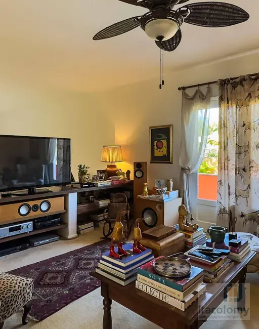 Casa de Condomínio com 4 quartos à venda, 995m2 em Barueri - SP - imagem 3 Foto 3 de Casa de Condomínio com 4 quartos à venda, 995m2 em Barueri - SP