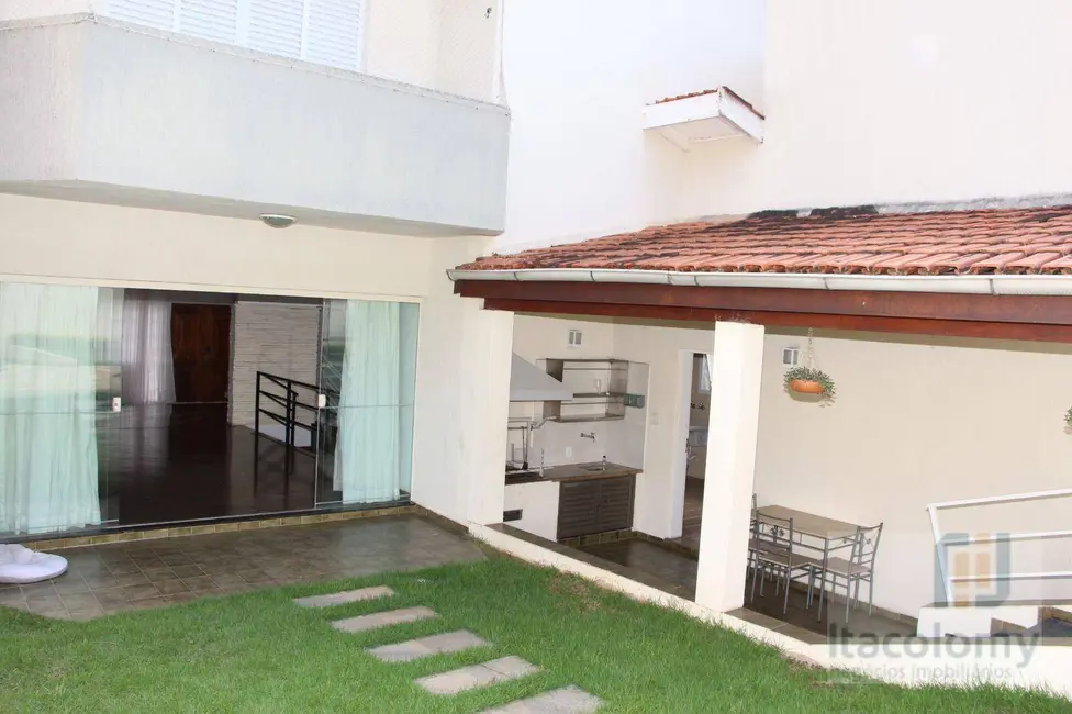 Foto 4 de Casa de Condomínio com 5 quartos para alugar, 560m2 em Barueri - SP