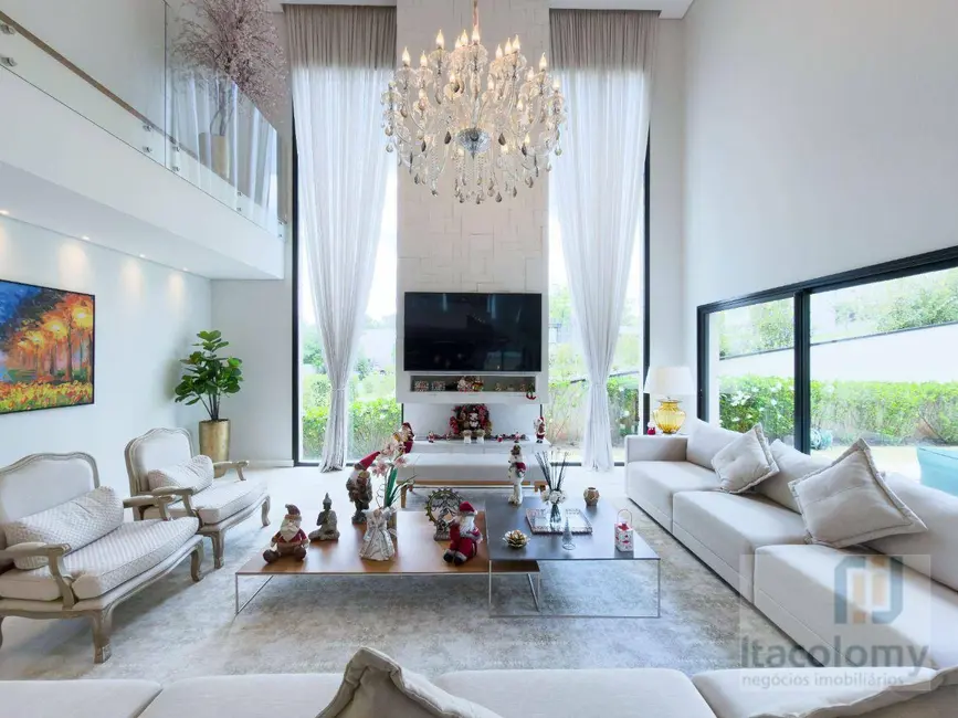 Foto 3 de Casa de Condomínio com 5 quartos à venda, 555m2 em Tamboré, Santana De Parnaiba - SP