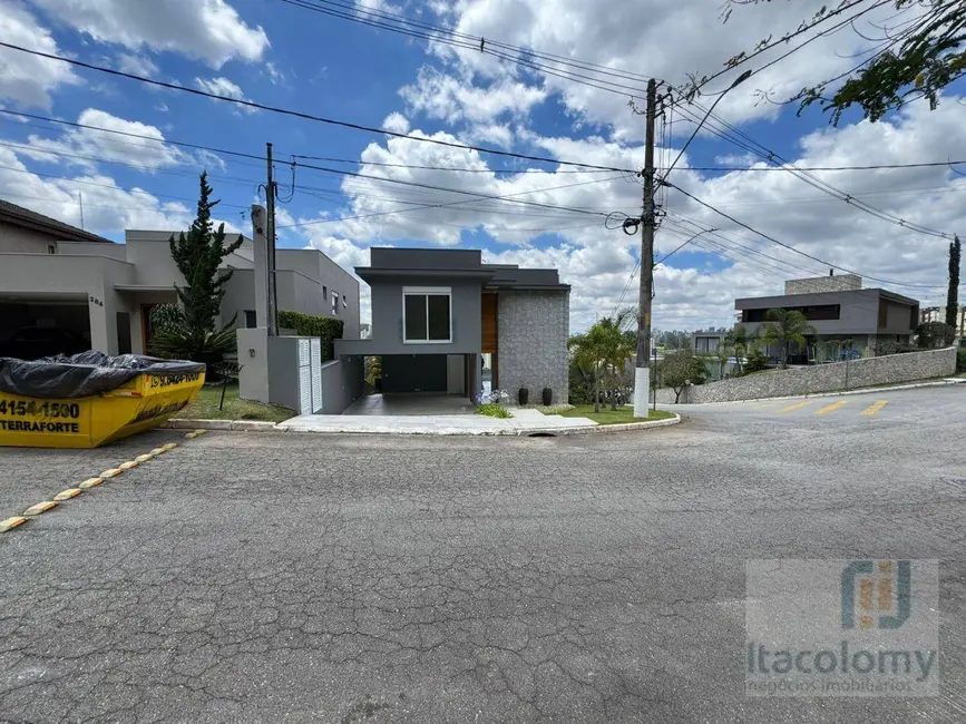 Casa de Condomínio com 4 quartos à venda, 745m2 em Tamboré, Santana De Parnaiba - SP - imagem 2 Foto 2 de Casa de Condomínio com 4 quartos à venda, 745m2 em Tamboré, Santana De Parnaiba - SP