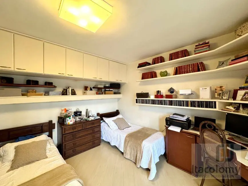 Foto 9 de Casa de Condomínio com 4 quartos à venda, 420m2 em Santana De Parnaiba - SP