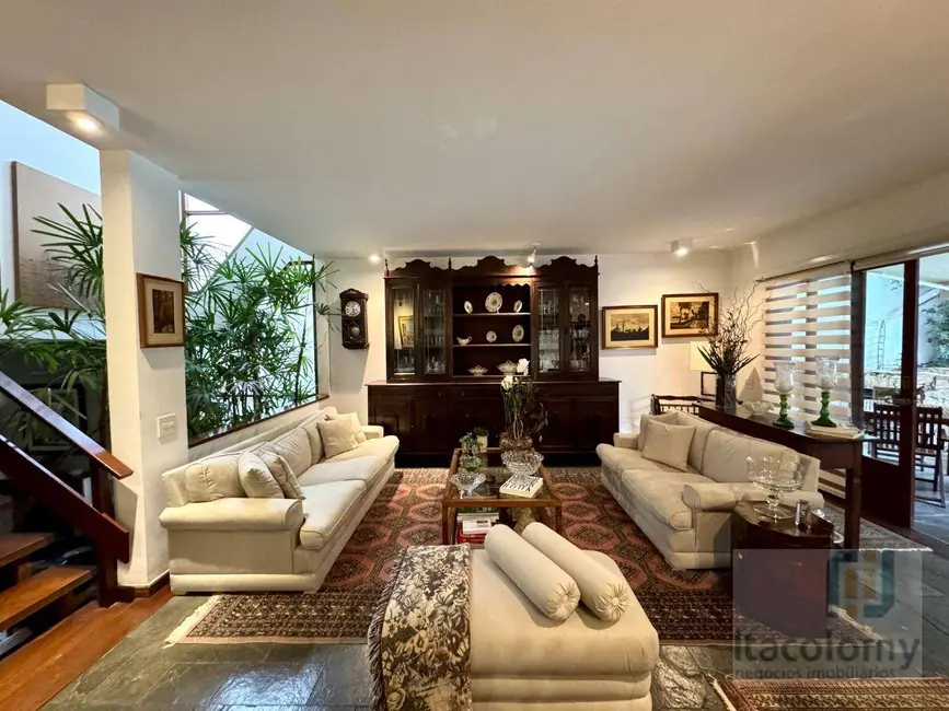 Casa de Condomínio com 4 quartos à venda, 420m2 em Santana De Parnaiba - SP - imagem 2 Foto 2 de Casa de Condomínio com 4 quartos à venda, 420m2 em Santana De Parnaiba - SP