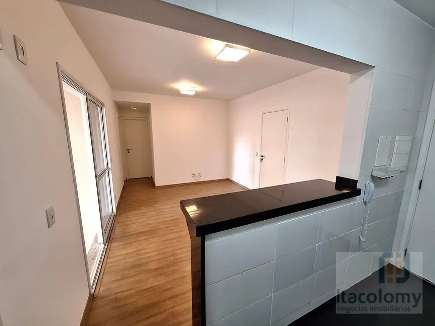 Apartamento com 2 quartos para alugar, 79m2 em Empresarial 18 do Forte, Barueri - SP - imagem 6 Foto 6 de Apartamento com 2 quartos para alugar, 79m2 em Empresarial 18 do Forte, Barueri - SP