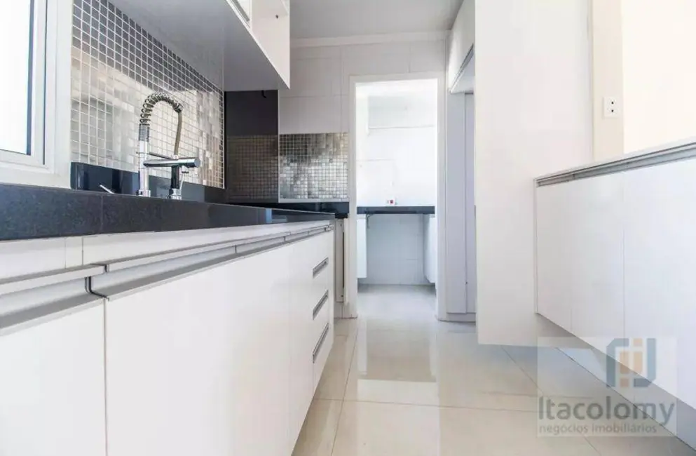 Foto 9 de Cobertura com 3 quartos à venda, 165m2 em Alphaville Conde II, Barueri - SP