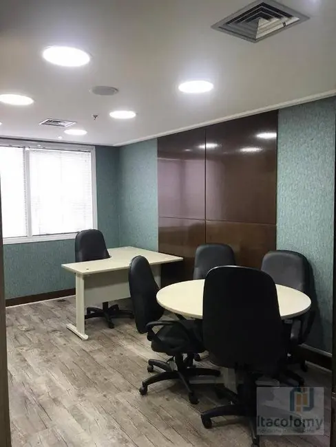 Sala Comercial à venda e para alugar, 106m2 em Alphaville Industrial, Barueri - SP - imagem 6 Foto 6 de Sala Comercial à venda e para alugar, 106m2 em Alphaville Industrial, Barueri - SP