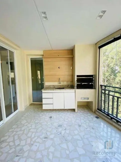 Apartamento com 3 quartos para alugar, 201m2 em Tamboré, Barueri - SP - imagem 4 Foto 4 de Apartamento com 3 quartos para alugar, 201m2 em Tamboré, Barueri - SP