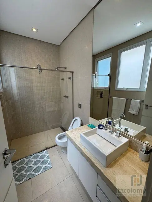 Casa de Condomínio com 3 quartos à venda, 583m2 em Barueri - SP - imagem 8 Foto 8 de Casa de Condomínio com 3 quartos à venda, 583m2 em Barueri - SP