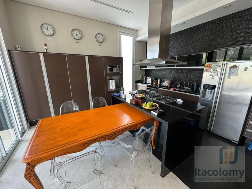 Casa de Condomínio com 3 quartos à venda, 583m2 em Barueri - SP - imagem 7 Foto 7 de Casa de Condomínio com 3 quartos à venda, 583m2 em Barueri - SP