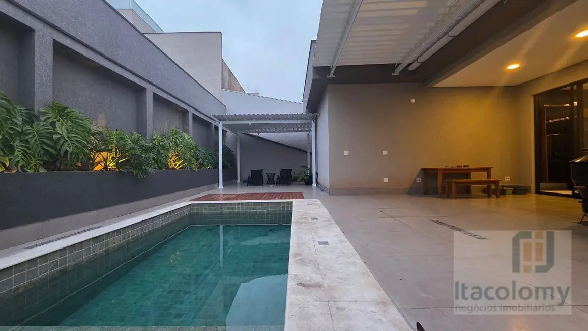 Foto 3 de Casa de Condomínio com 3 quartos à venda, 475m2 em Santana De Parnaiba - SP