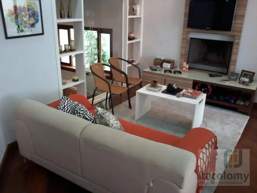 Foto 9 de Casa de Condomínio com 4 quartos à venda, 360m2 em Santana De Parnaiba - SP