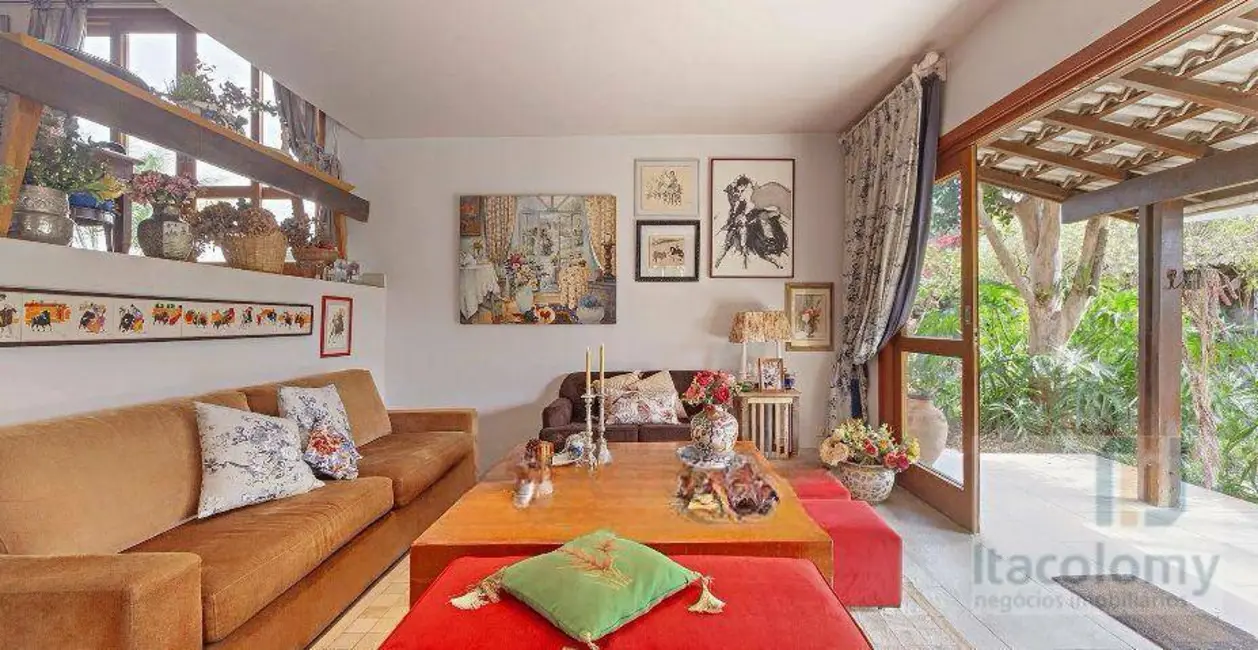 Foto 2 de Casa de Condomínio com 4 quartos à venda, 360m2 em Santana De Parnaiba - SP