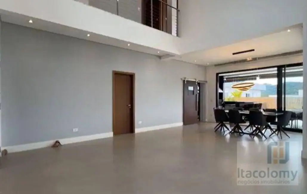 Foto 3 de Casa de Condomínio com 3 quartos à venda e para alugar, 420m2 em Colinas da Anhangüera, Santana De Parnaiba - SP