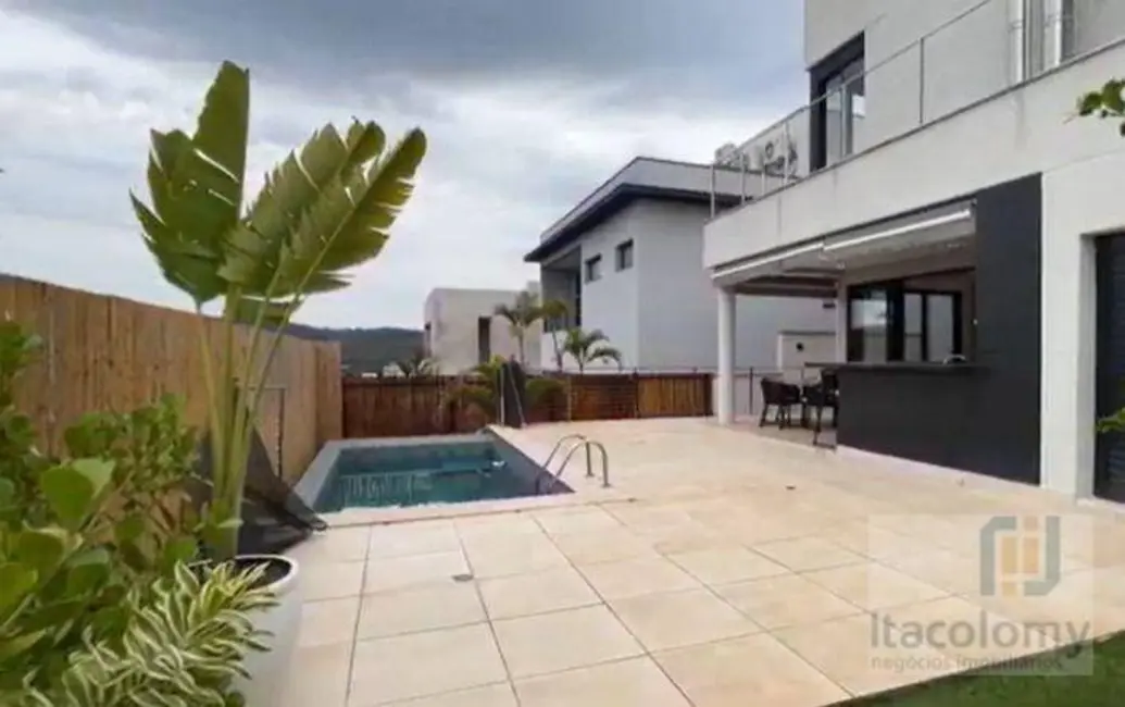 Foto 2 de Casa de Condomínio com 3 quartos à venda e para alugar, 420m2 em Colinas da Anhangüera, Santana De Parnaiba - SP