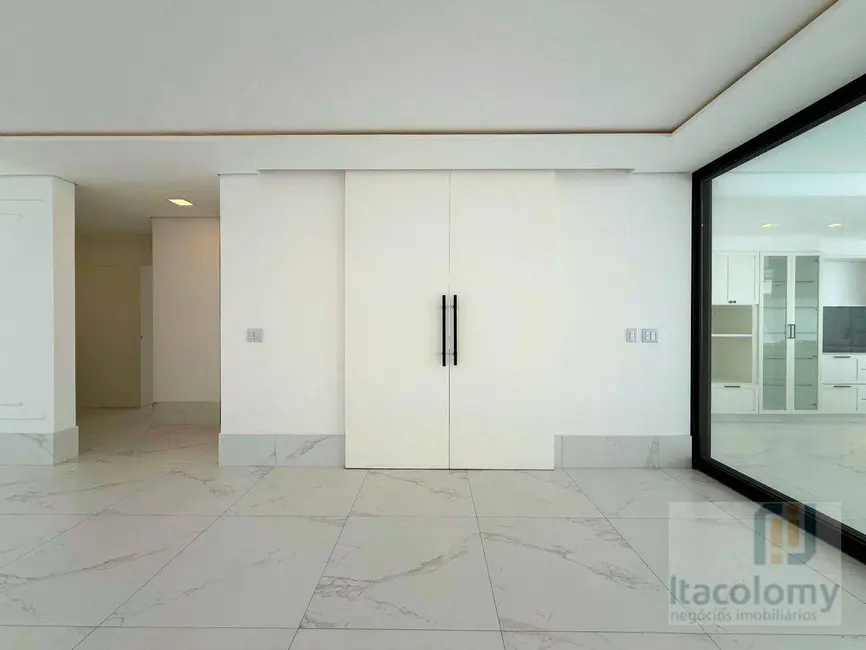 Foto 7 de Casa de Condomínio com 5 quartos à venda, 489m2 em Colinas da Anhangüera, Santana De Parnaiba - SP