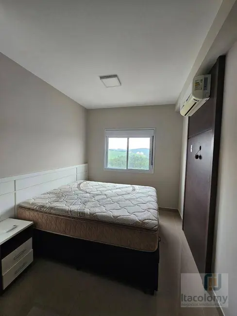 Apartamento com 1 quarto para alugar, 51m2 em Empresarial 18 do Forte, Barueri - SP - imagem 4 Foto 4 de Apartamento com 1 quarto para alugar, 51m2 em Empresarial 18 do Forte, Barueri - SP