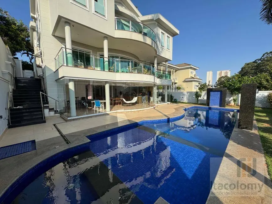 Foto 1 de Casa de Condomínio com 7 quartos à venda, 980m2 em Santana De Parnaiba - SP