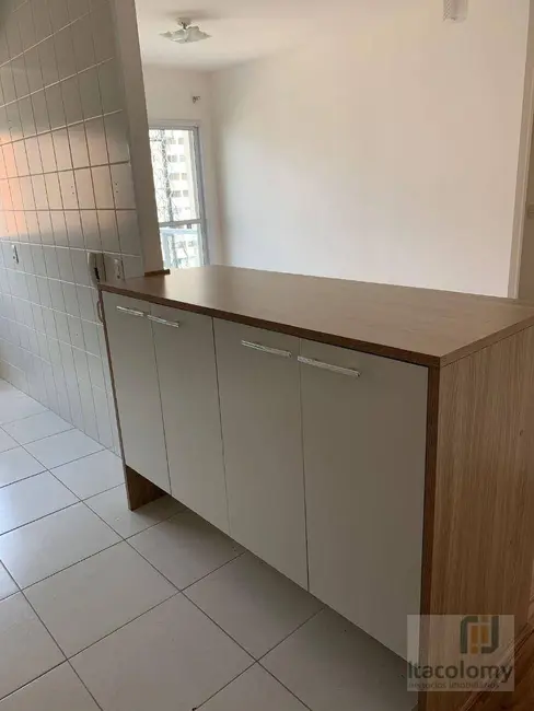Apartamento com 2 quartos à venda e para alugar, 65m2 em Alphaville Industrial, Barueri - SP - imagem 3 Foto 3 de Apartamento com 2 quartos à venda e para alugar, 65m2 em Alphaville Industrial, Barueri - SP