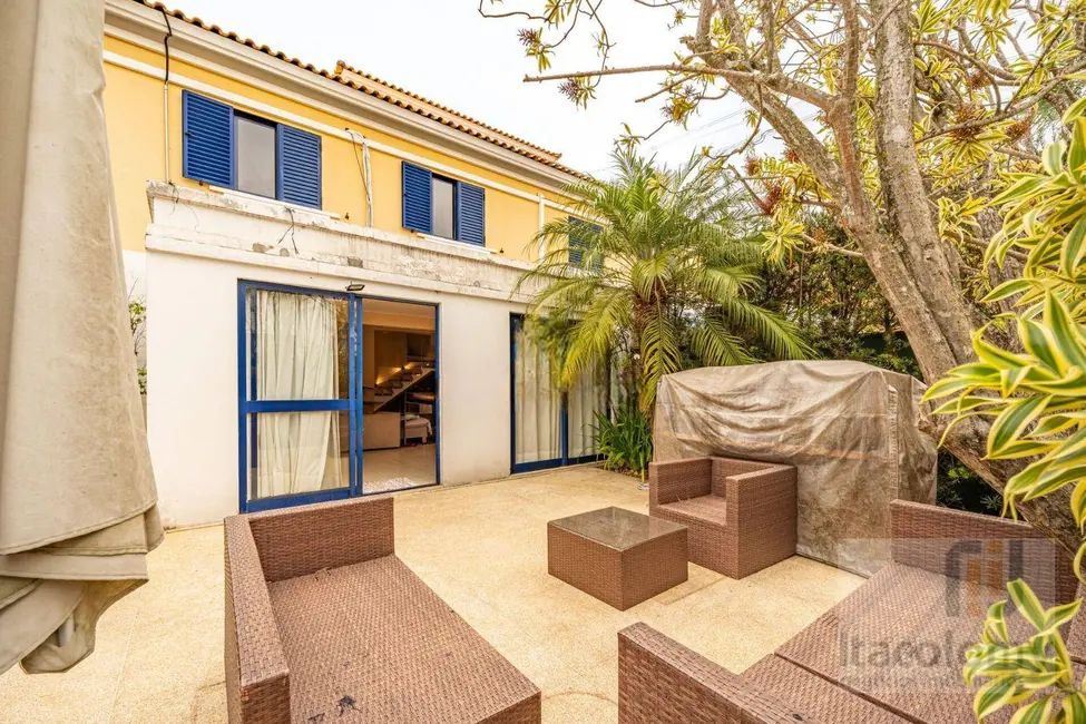 Foto 3 de Casa de Condomínio com 3 quartos à venda, 200m2 em Santana De Parnaiba - SP