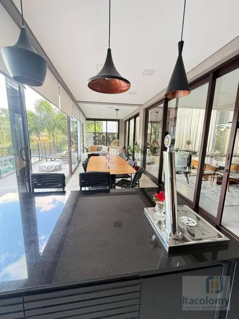 Foto 9 de Casa de Condomínio com 4 quartos para alugar, 539m2 em Tamboré, Barueri - SP