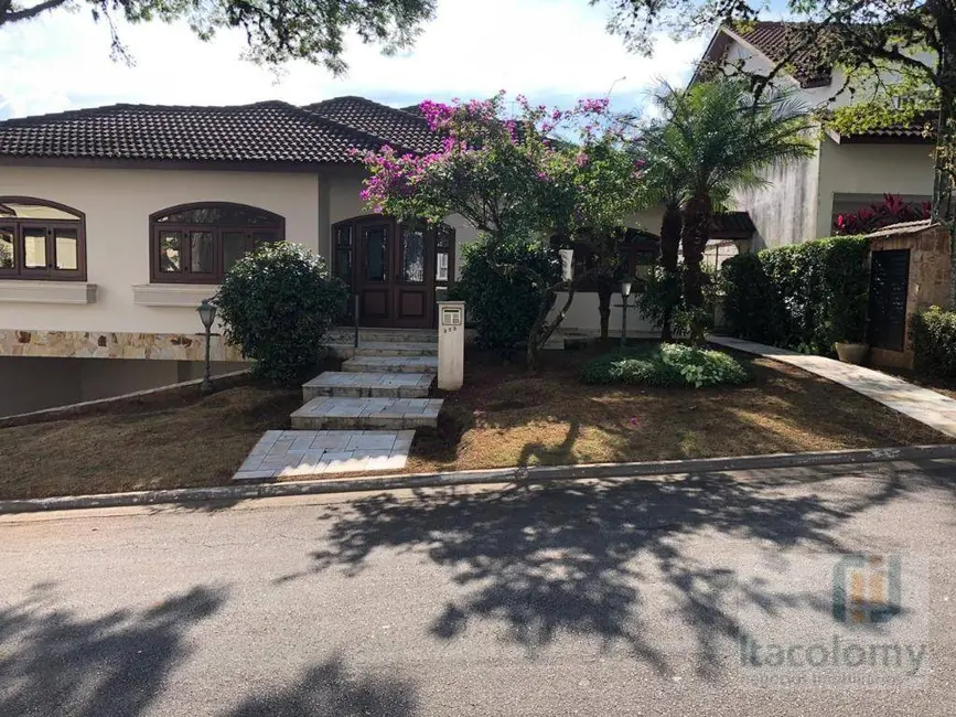 Foto 4 de Casa de Condomínio com 4 quartos para alugar, 600m2 em Santana De Parnaiba - SP