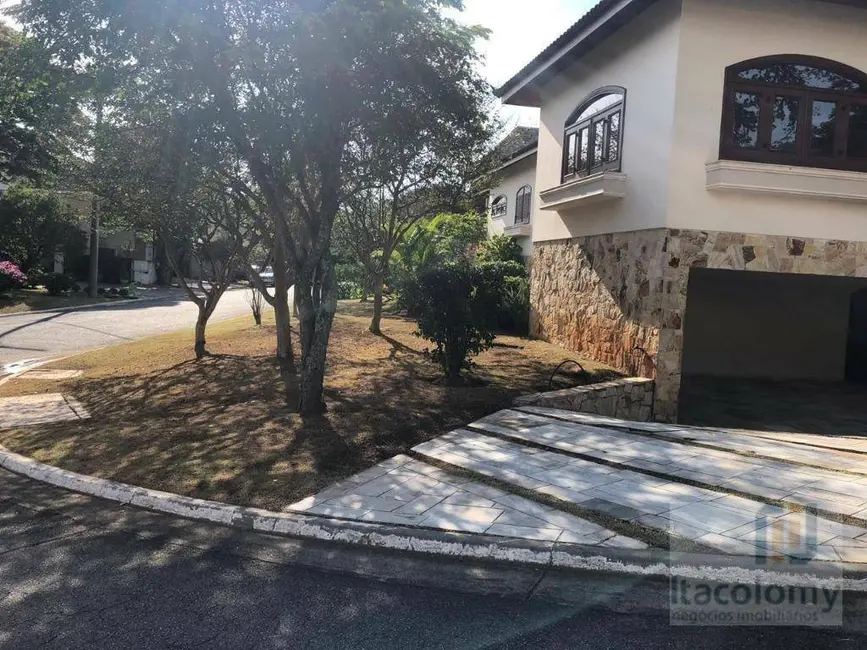 Foto 5 de Casa de Condomínio com 4 quartos para alugar, 600m2 em Santana De Parnaiba - SP