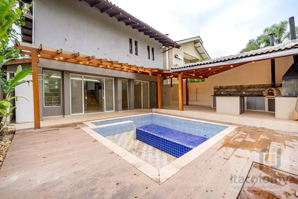 Casa de Condomínio com 3 quartos à venda, 400m2 em Santana De Parnaiba - SP - imagem 4 Foto 4 de Casa de Condomínio com 3 quartos à venda, 400m2 em Santana De Parnaiba - SP