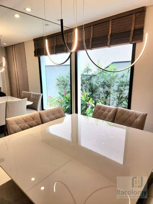 Foto 6 de Casa de Condomínio com 5 quartos à venda, 450m2 em Santana De Parnaiba - SP