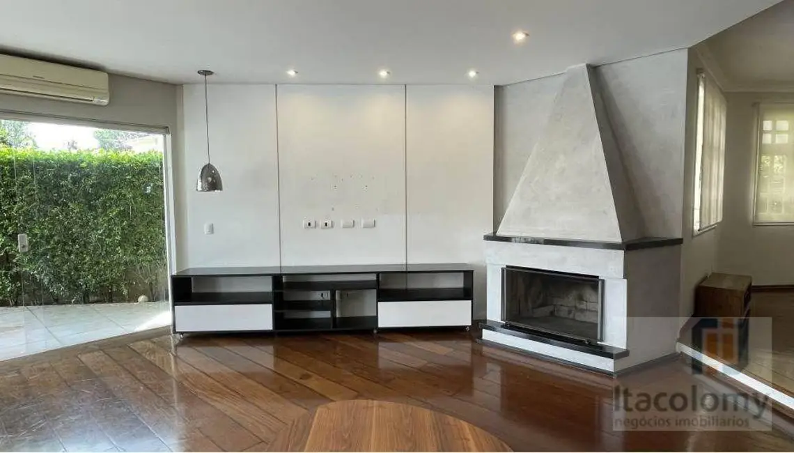 Foto 6 de Casa de Condomínio com 4 quartos para alugar, 410m2 em Santana De Parnaiba - SP