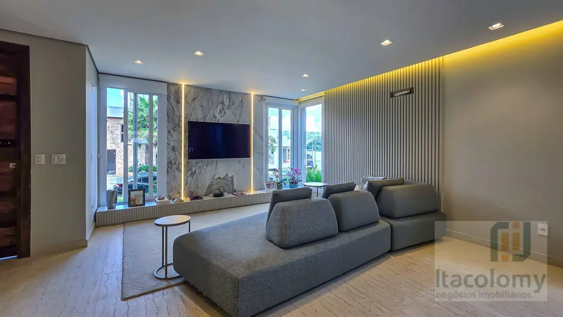 Casa de Condomínio com 4 quartos à venda e para alugar, 472m2 em Colinas da Anhangüera, Santana De Parnaiba - SP - imagem 3 Foto 3 de Casa de Condomínio com 4 quartos à venda e para alugar, 472m2 em Colinas da Anhangüera, Santana De Parnaiba - SP