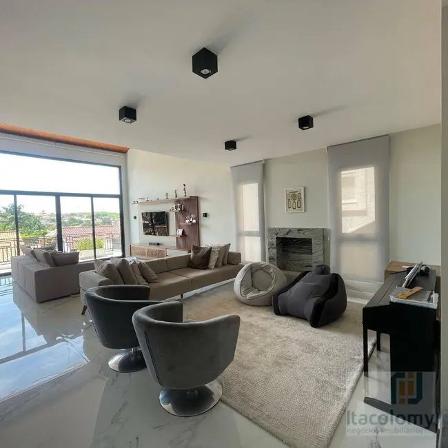 Foto 2 de Casa de Condomínio com 5 quartos para alugar, 385m2 em Santana De Parnaiba - SP