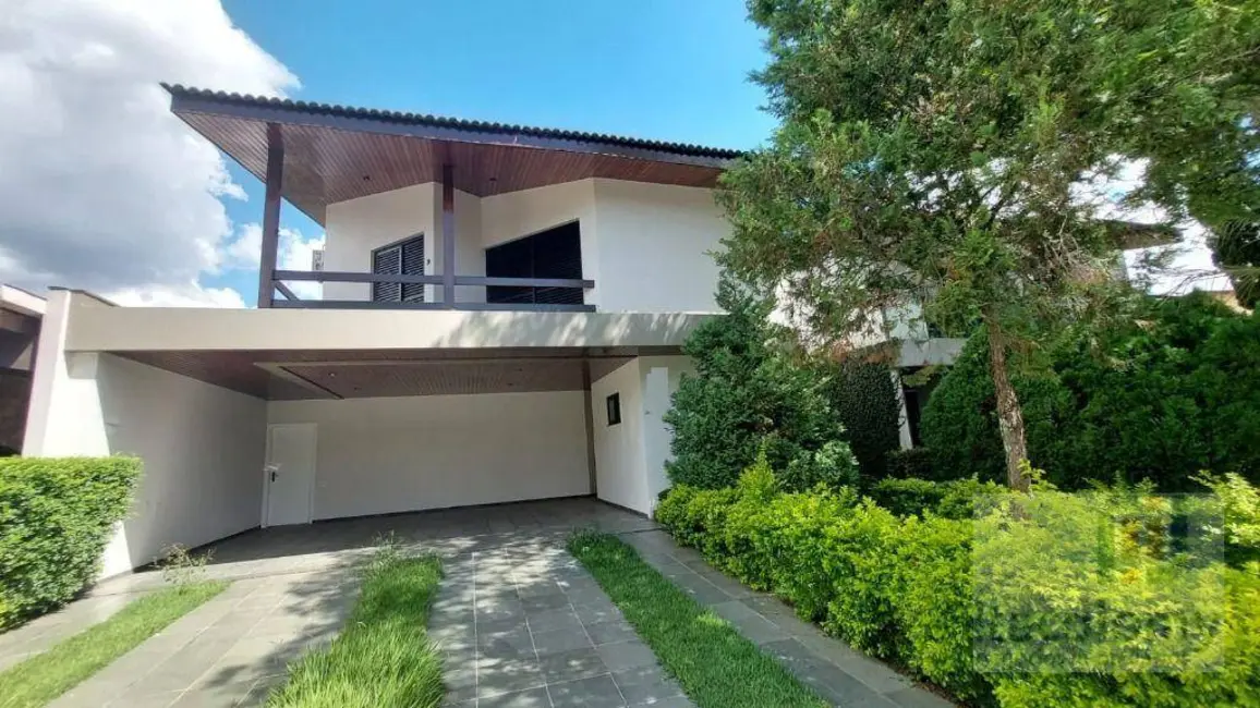 Casa de Condomínio com 4 quartos à venda e para alugar, 360m2 em Santana De Parnaiba - SP - imagem 1 Foto 1 de Casa de Condomínio com 4 quartos à venda e para alugar, 360m2 em Santana De Parnaiba - SP