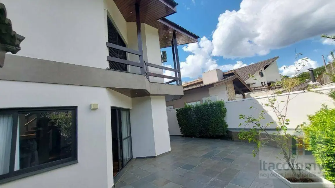 Casa de Condomínio com 4 quartos à venda e para alugar, 360m2 em Santana De Parnaiba - SP - imagem 6 Foto 6 de Casa de Condomínio com 4 quartos à venda e para alugar, 360m2 em Santana De Parnaiba - SP