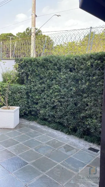 Foto 2 de Casa de Condomínio com 4 quartos à venda e para alugar, 360m2 em Santana De Parnaiba - SP