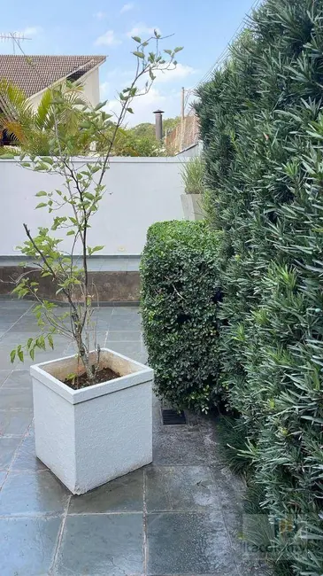 Foto 3 de Casa de Condomínio com 4 quartos à venda e para alugar, 360m2 em Santana De Parnaiba - SP