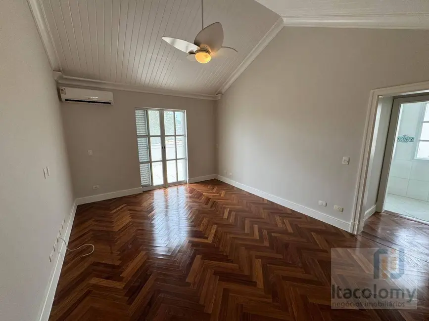 Foto 3 de Casa de Condomínio com 4 quartos à venda, 670m2 em Barueri - SP