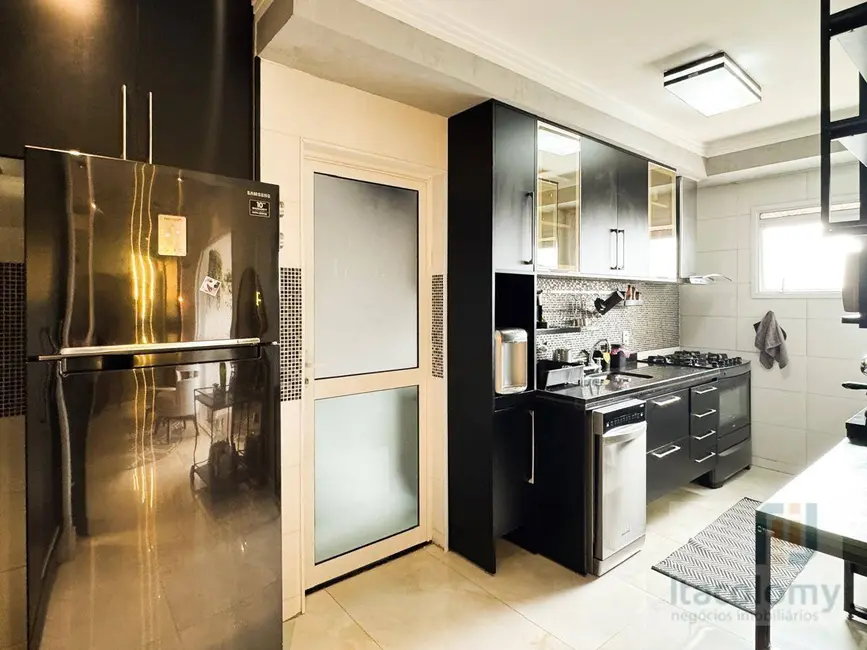 Foto 3 de Apartamento com 2 quartos à venda e para alugar, 107m2 em Empresarial 18 do Forte, Barueri - SP