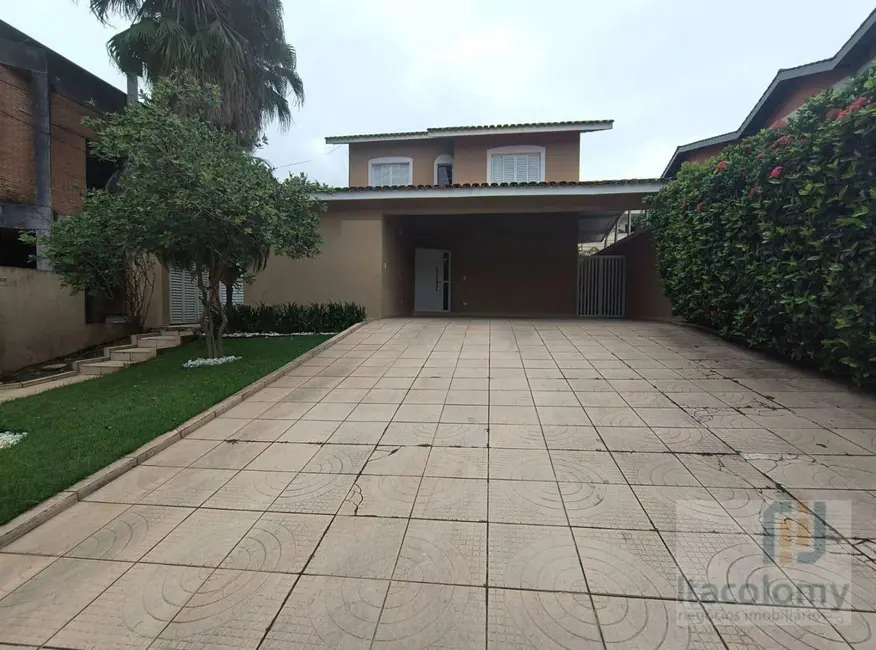 Foto 1 de Casa de Condomínio com 4 quartos à venda e para alugar, 360m2 em Santana De Parnaiba - SP