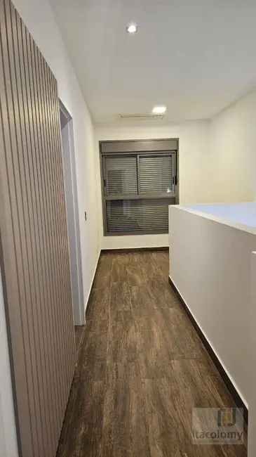 Foto 9 de Casa de Condomínio com 3 quartos para alugar, 230m2 em Tamboré, Santana De Parnaiba - SP