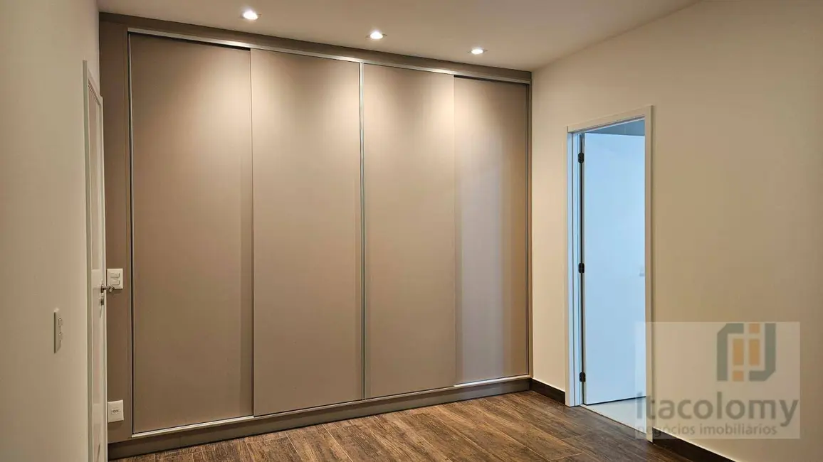 Foto 5 de Casa de Condomínio com 3 quartos para alugar, 230m2 em Tamboré, Santana De Parnaiba - SP