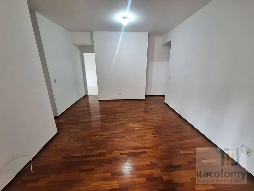 Foto 3 de Apartamento com 3 quartos para alugar, 75m2 em Alphaville Industrial, Barueri - SP
