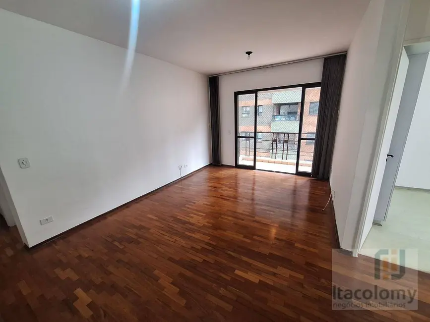 Foto 2 de Apartamento com 3 quartos para alugar, 75m2 em Alphaville Industrial, Barueri - SP