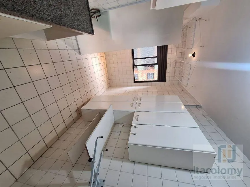 Foto 6 de Apartamento com 3 quartos para alugar, 75m2 em Alphaville Industrial, Barueri - SP