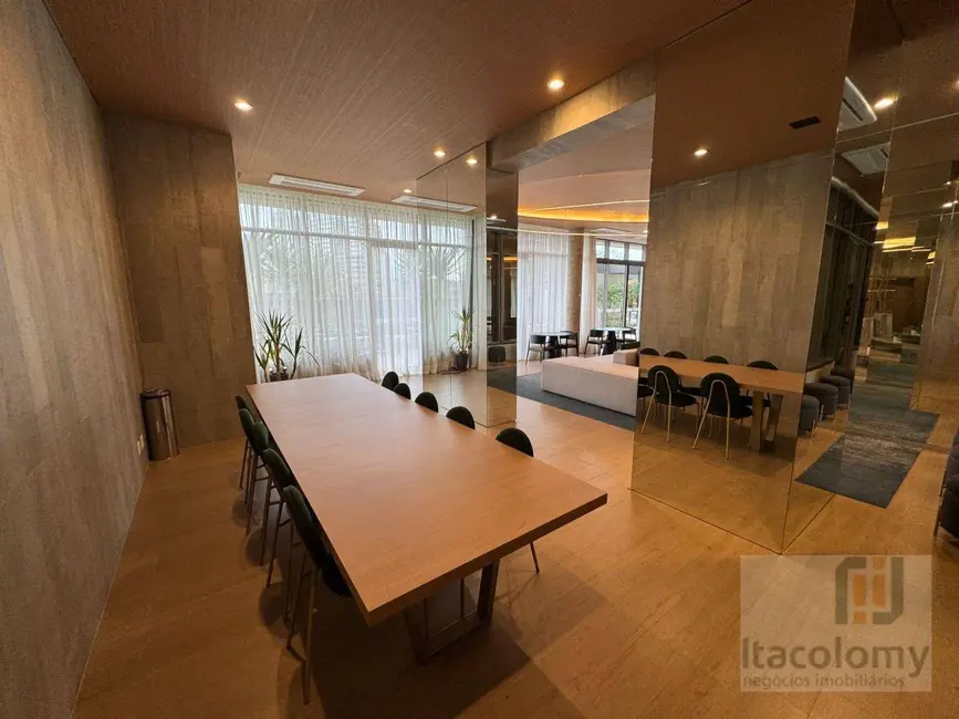 Foto 6 de Apartamento com 3 quartos à venda, 244m2 em Barueri - SP