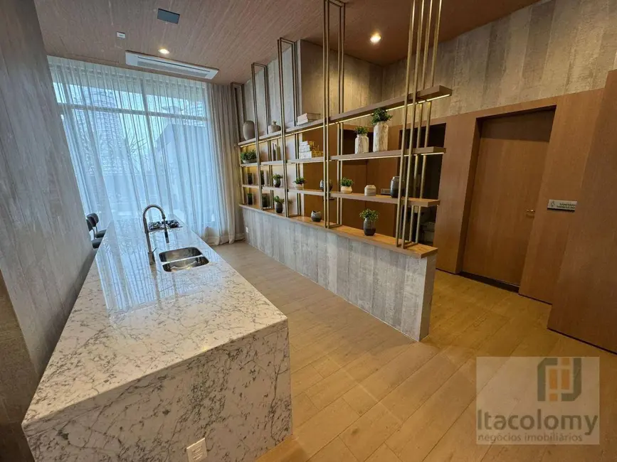 Foto 8 de Apartamento com 3 quartos à venda, 244m2 em Barueri - SP