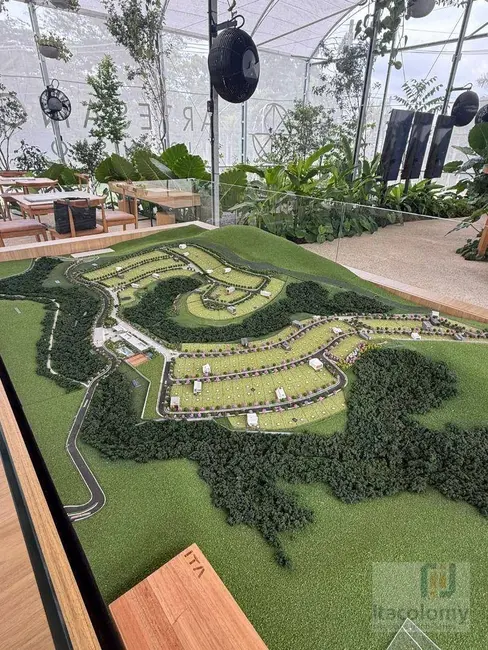 Foto 5 de Terreno / Lote à venda, 460m2 em Santana De Parnaiba - SP