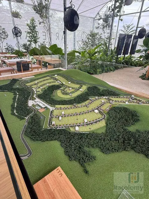 Foto 5 de Terreno / Lote à venda, 460m2 em Santana De Parnaiba - SP