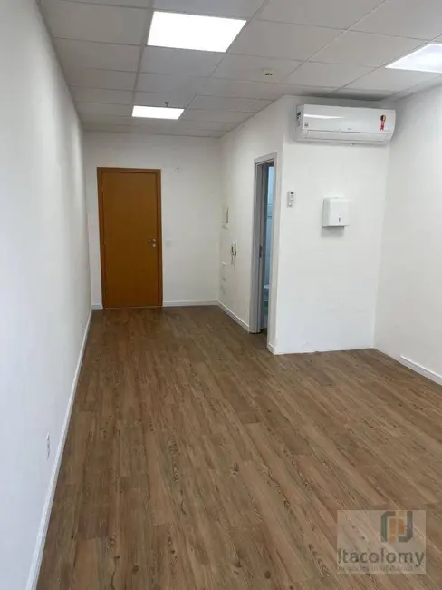 Foto 1 de Sala Comercial para alugar, 29m2 em Tamboré, Santana De Parnaiba - SP