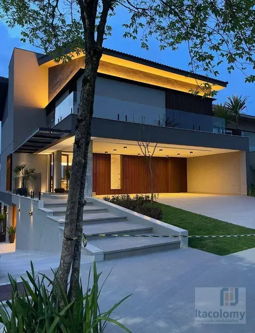 Foto 1 de Casa de Condomínio com 4 quartos à venda, 490m2 em Santana De Parnaiba - SP