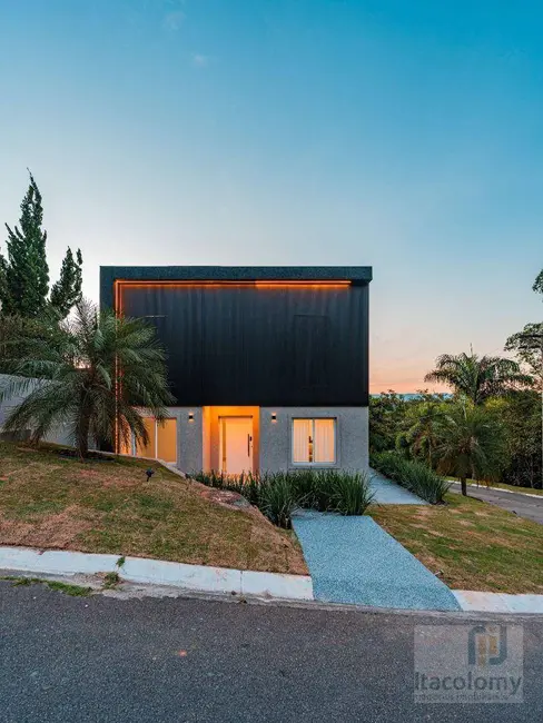 Foto 5 de Casa de Condomínio com 3 quartos à venda, 351m2 em Suru, Santana De Parnaiba - SP