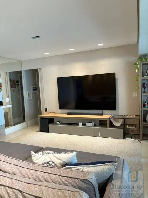 Foto 3 de Apartamento com 3 quartos à venda, 178m2 em Barueri - SP